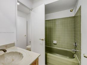 7464 SW 128th Ct, Miami FL 33183