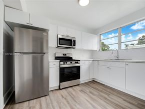 1736 SW 9th St, Miami FL 33135