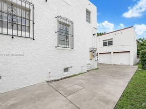 1736 SW 9th St, Miami FL 33135