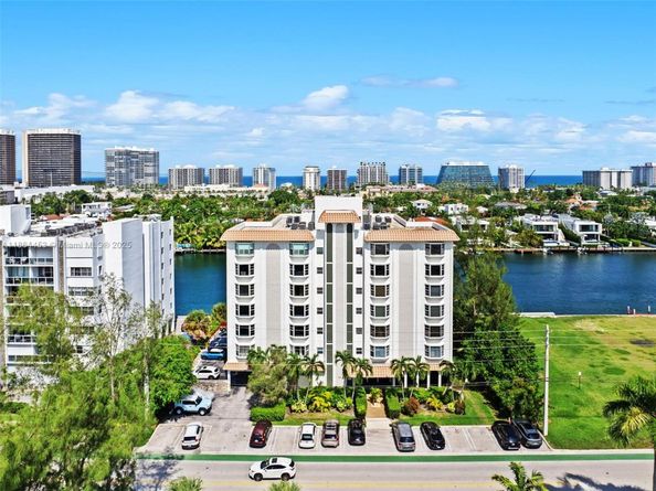 9341 E Bay Harbor Dr 4C, Bay Harbor Islands FL 33154