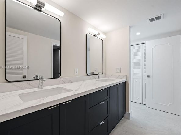 9341 E Bay Harbor Dr 4C, Bay Harbor Islands FL 33154