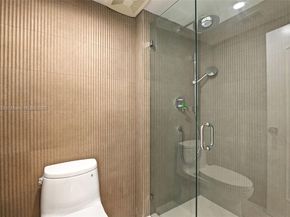9341 E Bay Harbor Dr 4C, Bay Harbor Islands FL 33154