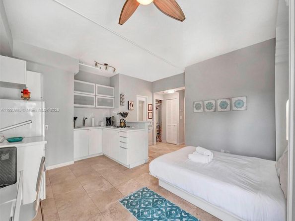 255 W 24th St 306, Miami Beach FL 33140