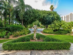 255 W 24th St 306, Miami Beach FL 33140