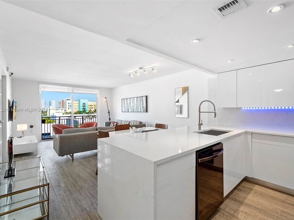 345 Ocean Dr 605, Miami Beach FL 33139