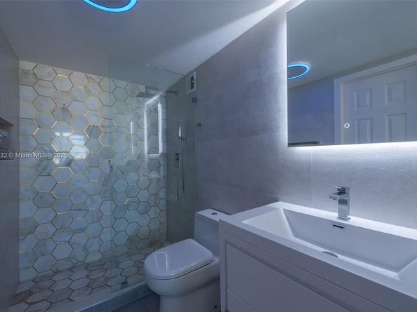 345 Ocean Dr 605, Miami Beach FL 33139