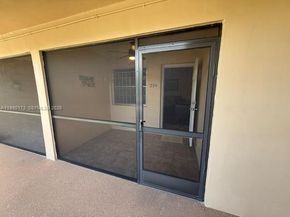 421 NE 1st St 219, Hallandale Beach FL 33009