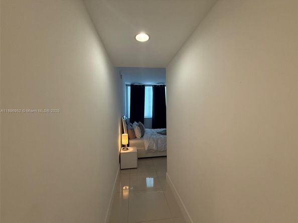 244 Biscayne Blvd 3708, Miami FL 33132