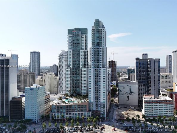 244 Biscayne Blvd 3708, Miami FL 33132