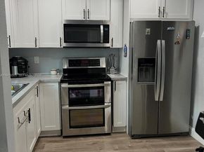 20934 SW 84th Ave, Cutler Bay FL 33189