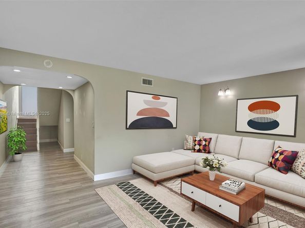 4350 W 11th Ct 62, Hialeah FL 33012