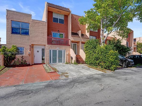 4350 W 11th Ct 62, Hialeah FL 33012