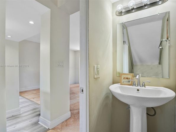 4350 W 11th Ct 62, Hialeah FL 33012