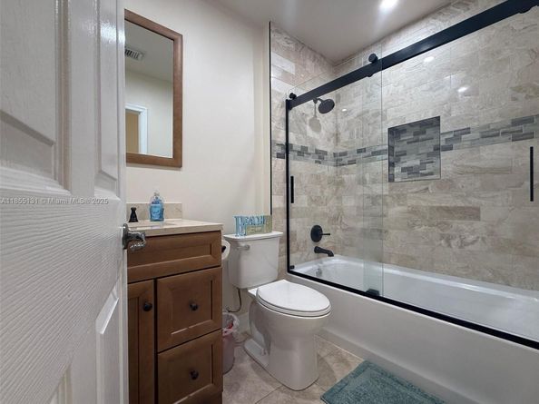 16363 SW 11th St, Pembroke Pines FL 33027