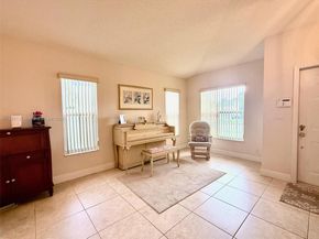 16363 SW 11th St, Pembroke Pines FL 33027