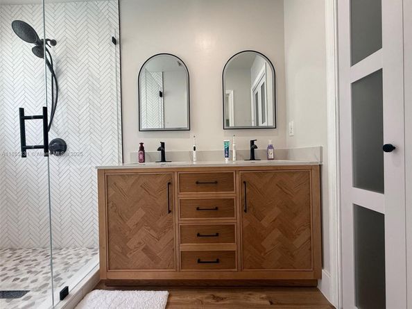 16363 SW 11th St, Pembroke Pines FL 33027