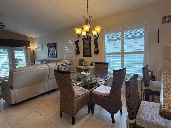 16363 SW 11th St, Pembroke Pines FL 33027