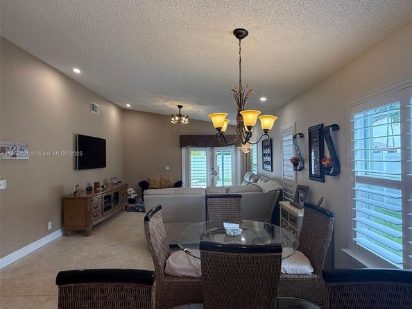 16363 SW 11th St, Pembroke Pines FL 33027