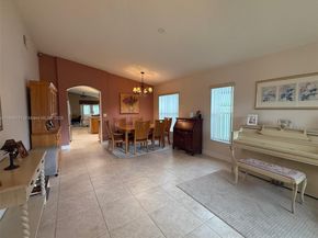 16363 SW 11th St, Pembroke Pines FL 33027