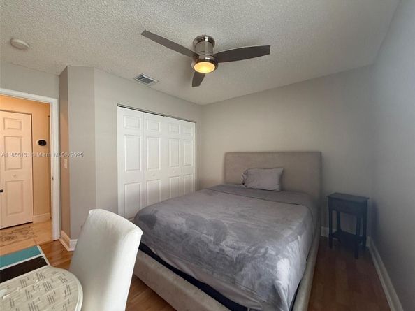 16363 SW 11th St, Pembroke Pines FL 33027