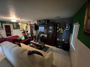 2241 NW 170th St, Miami Gardens FL 33056