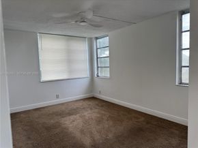 1831 Sabal Palm Dr 403, Davie FL 33324