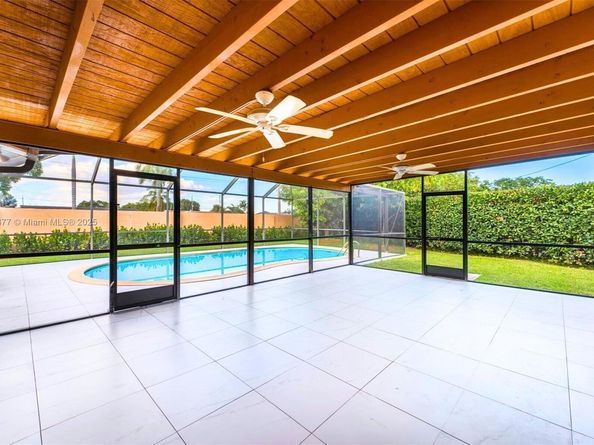 10835 SW 152nd Ter, Miami FL 33157