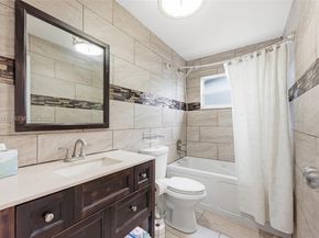 9771 NW 24th Pl, Sunrise FL 33322