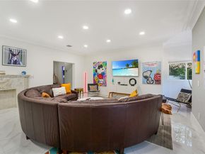 1532 NE 144th St, Miami FL 33161