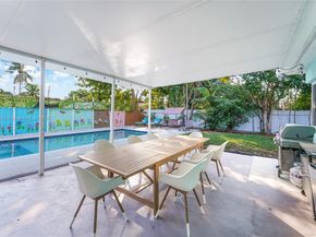 1532 NE 144th St, Miami FL 33161