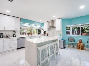 1532 NE 144th St, Miami FL 33161