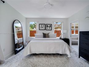 8910 SW 160th St, Palmetto Bay FL 33157