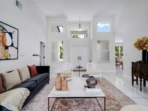 8910 SW 160th St, Palmetto Bay FL 33157
