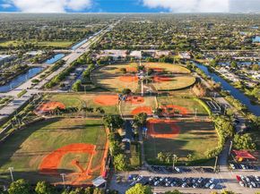 12393 NW 12th Ct, Pembroke Pines FL 33026