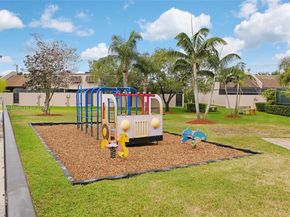 12393 NW 12th Ct, Pembroke Pines FL 33026