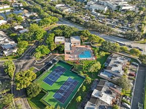 12393 NW 12th Ct, Pembroke Pines FL 33026