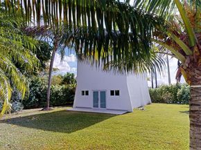 10420 SW 64th St, Miami FL 33173