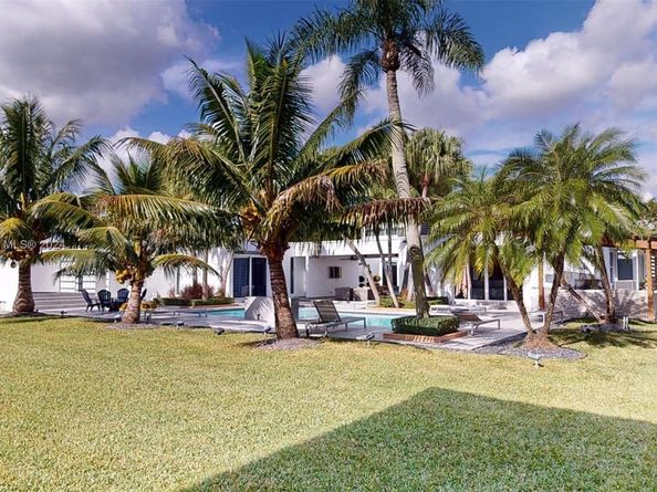 10420 SW 64th St, Miami FL 33173