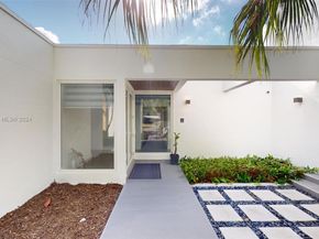 10420 SW 64th St, Miami FL 33173