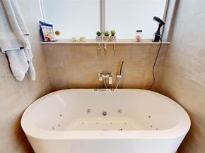 10420 SW 64th St, Miami FL 33173