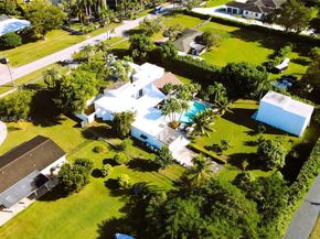 10420 SW 64th St, Miami FL 33173