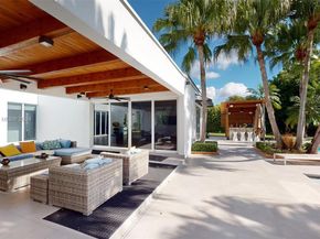 10420 SW 64th St, Miami FL 33173