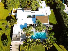 10420 SW 64th St, Miami FL 33173