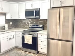 9423 S Hollybrook Lake Dr 106, Pembroke Pines FL 33025