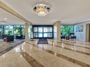 3800 Hillcrest Dr 1204, Hollywood FL 33021