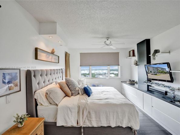 3800 Hillcrest Dr 1204, Hollywood FL 33021