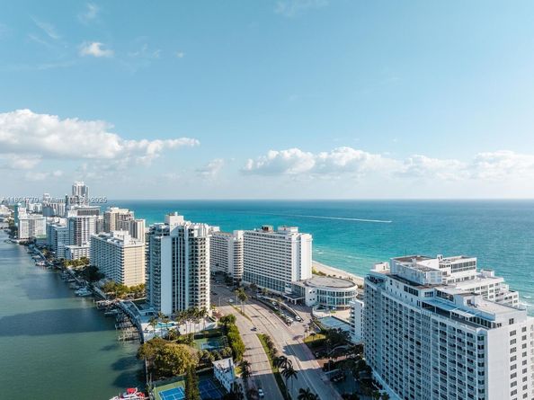 5445 Collins Ave M9 M10 M11 M12, Miami Beach FL 33140