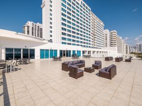 5445 Collins Ave M9 M10 M11 M12, Miami Beach FL 33140