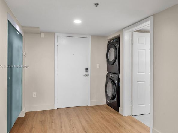 5445 Collins Ave M9 M10 M11 M12, Miami Beach FL 33140