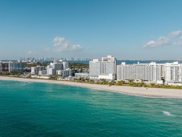 5445 Collins Ave M9 M10 M11 M12, Miami Beach FL 33140